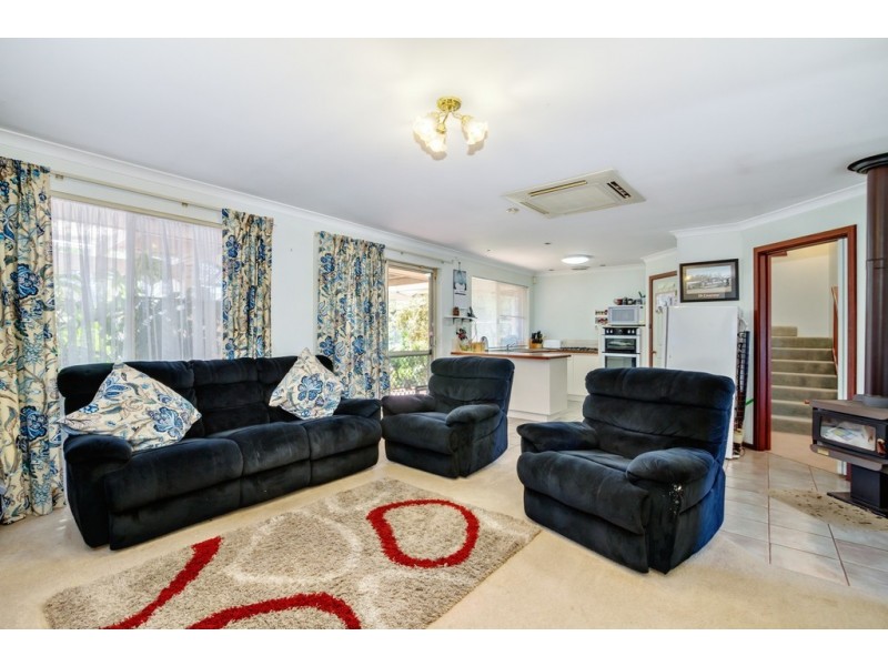 11 Joondalup Court, West Busselton WA 6280