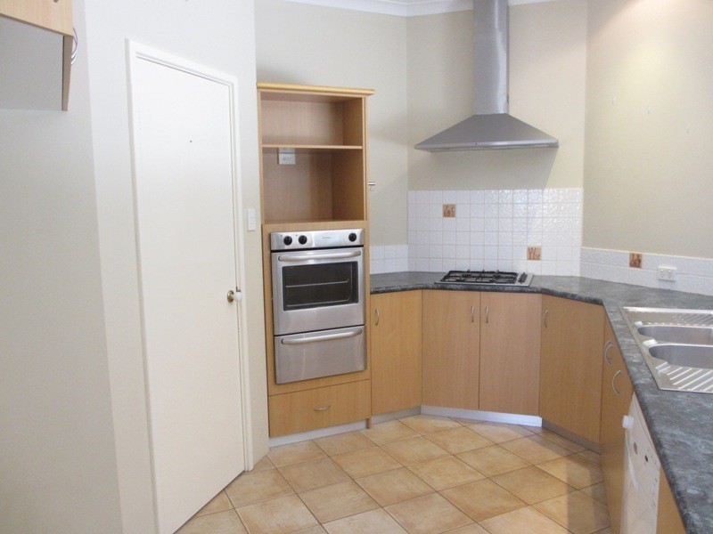 9 Mussel Court, Geographe WA 6280