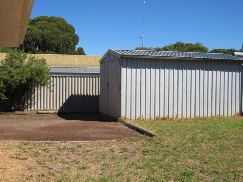 3 Cummins Court, Geographe WA 6280