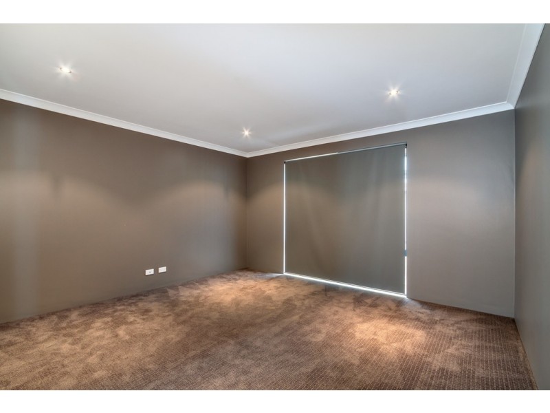 17 Wagon Entrance, Broadwater WA 6280