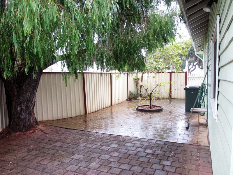 114 Kent Street, Busselton WA 6280