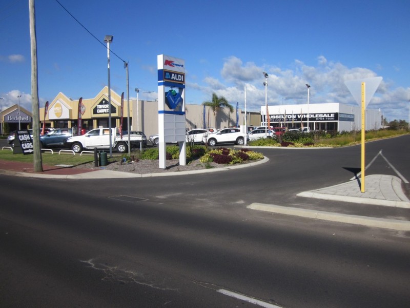 36 Bussell Highway, West Busselton WA 6280