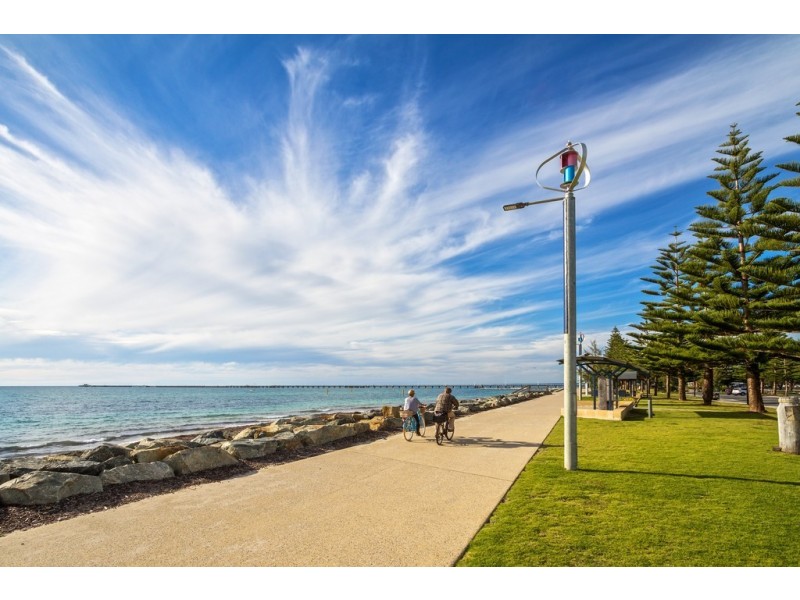 9/63 Gale Street, West Busselton WA 6280