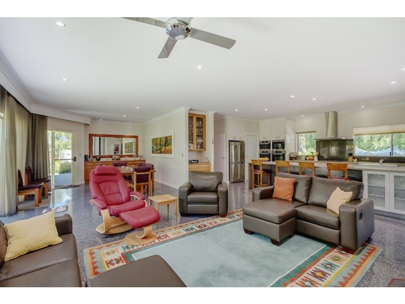 37 Angus Close, Bovell WA 6280