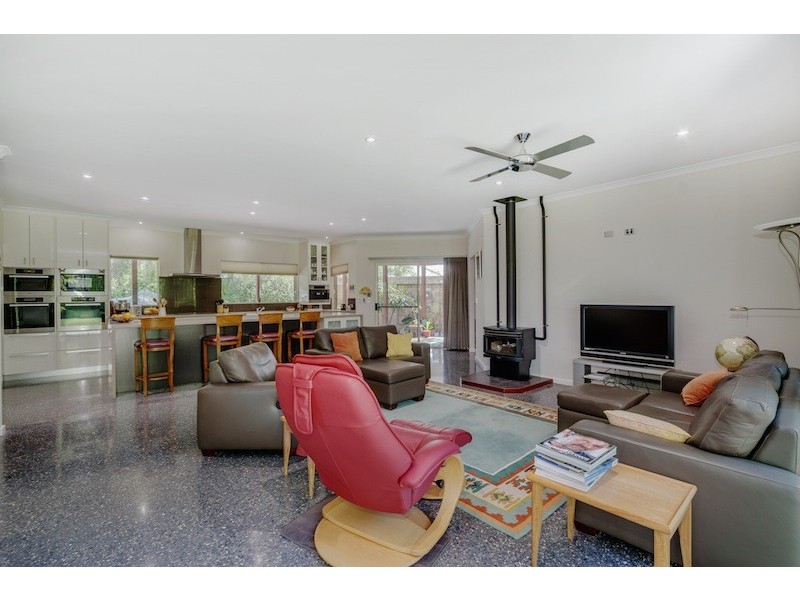 37 Angus Close, Bovell WA 6280