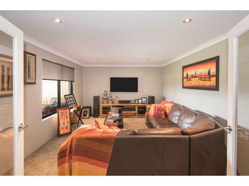 5 Garrigue Gardens, Yalyalup WA 6280