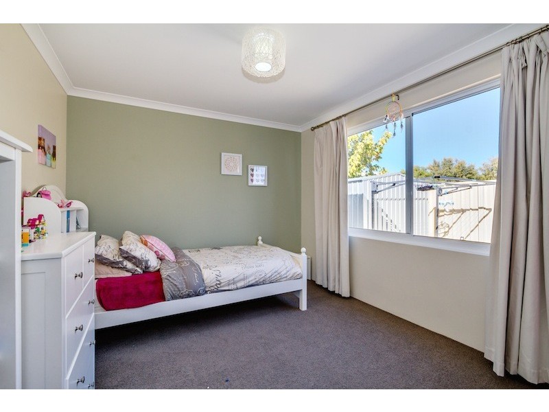 12 Blue Manna Mews, Geographe WA 6280