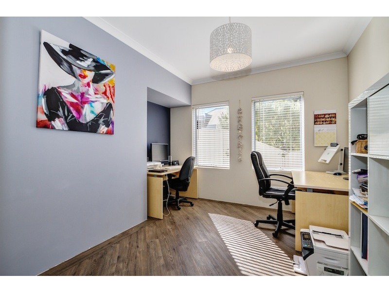 12 Blue Manna Mews, Geographe WA 6280