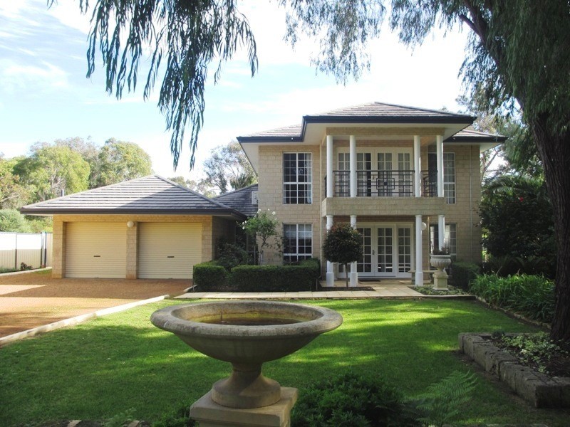 7 Links Court, Busselton WA 6280