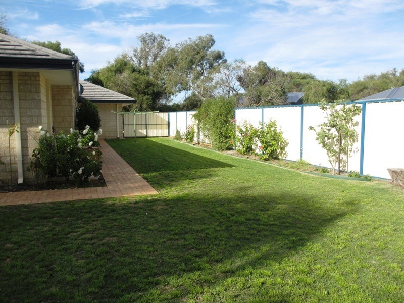 7 Links Court, Busselton WA 6280