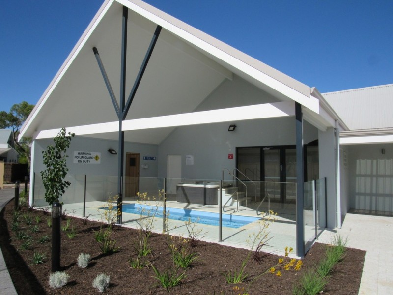 3/12 Little Colin Street, Broadwater WA 6280