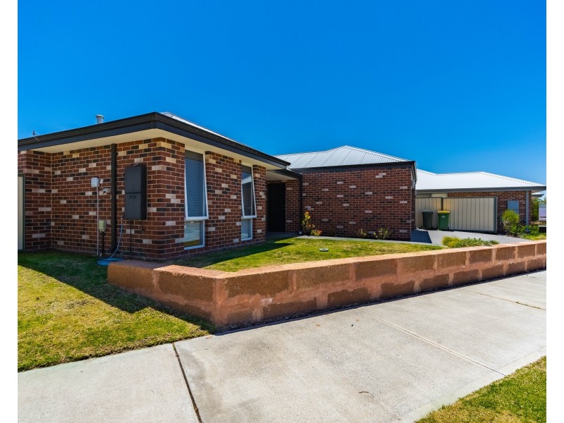 19 Paterson Drive, Yalyalup WA 6280