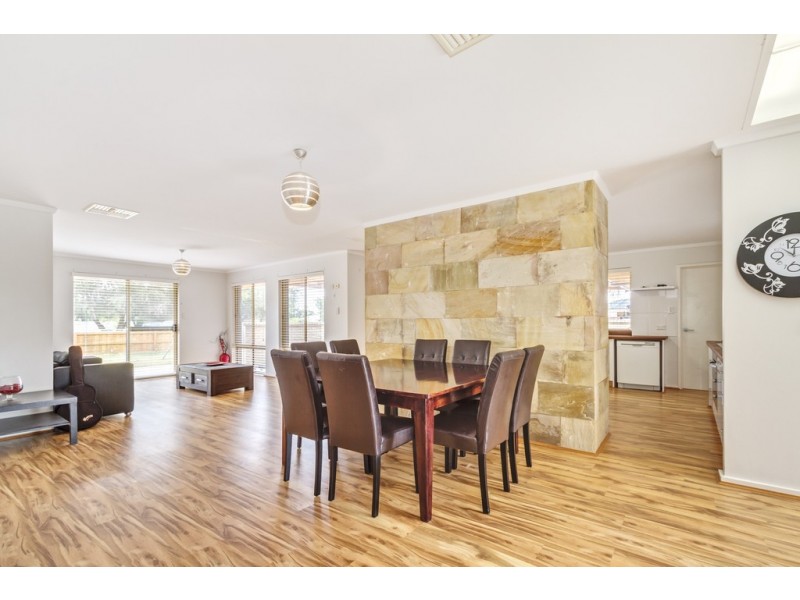 2 Donald Way, Geographe WA 6280