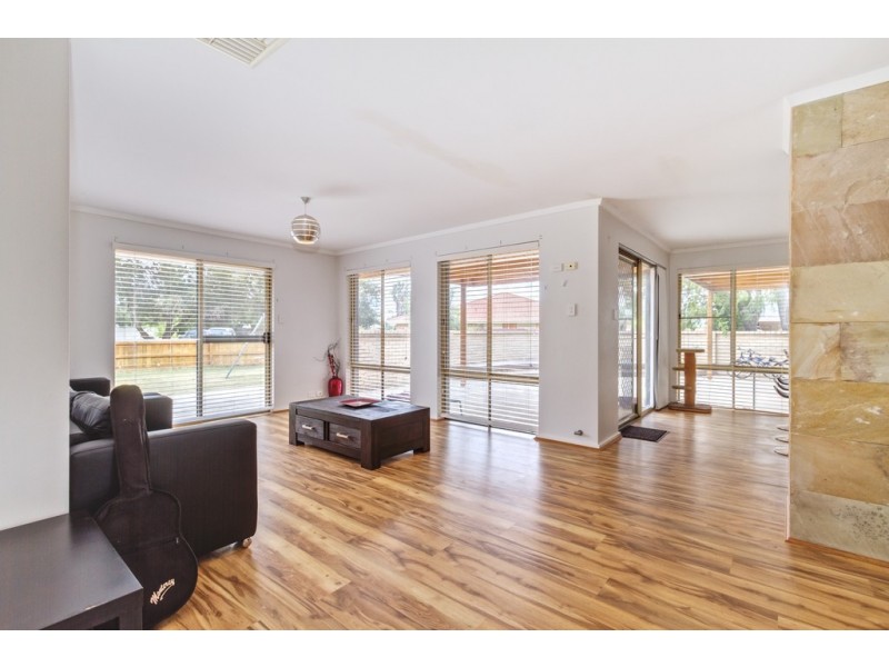 2 Donald Way, Geographe WA 6280