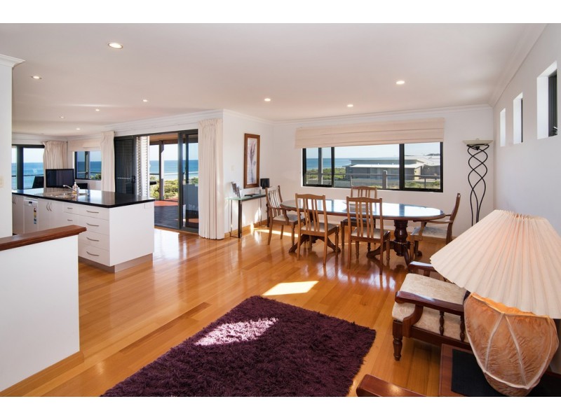 27 Ocean Blue Loop, Peppermint Grove Beach WA 6271