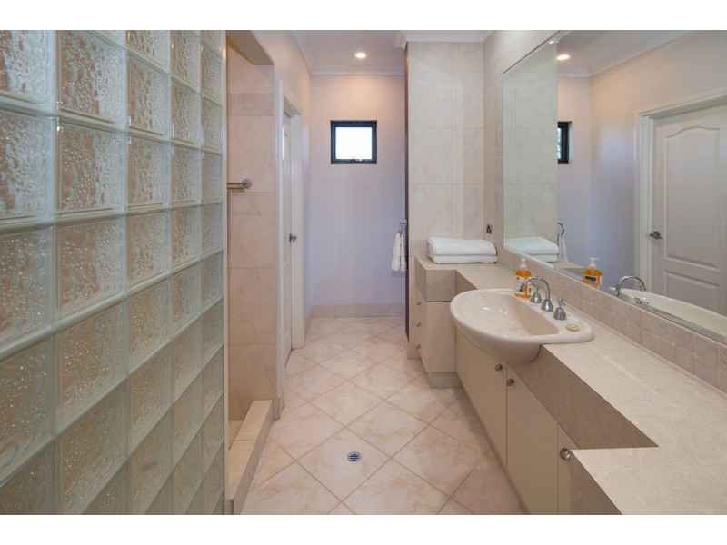 27 Ocean Blue Loop, Peppermint Grove Beach WA 6271