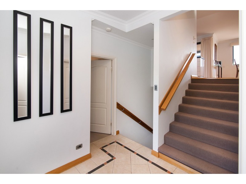 27 Ocean Blue Loop, Peppermint Grove Beach WA 6271