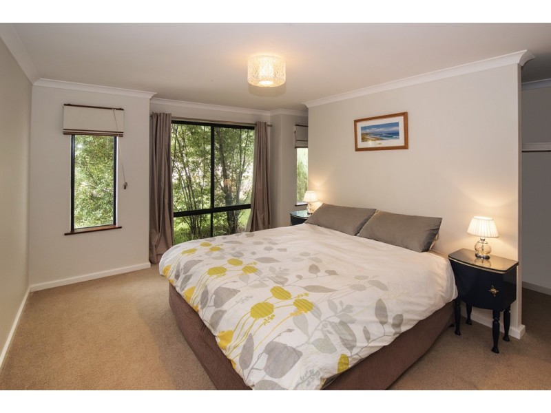 28 Stanford Drive, Abbey WA 6280