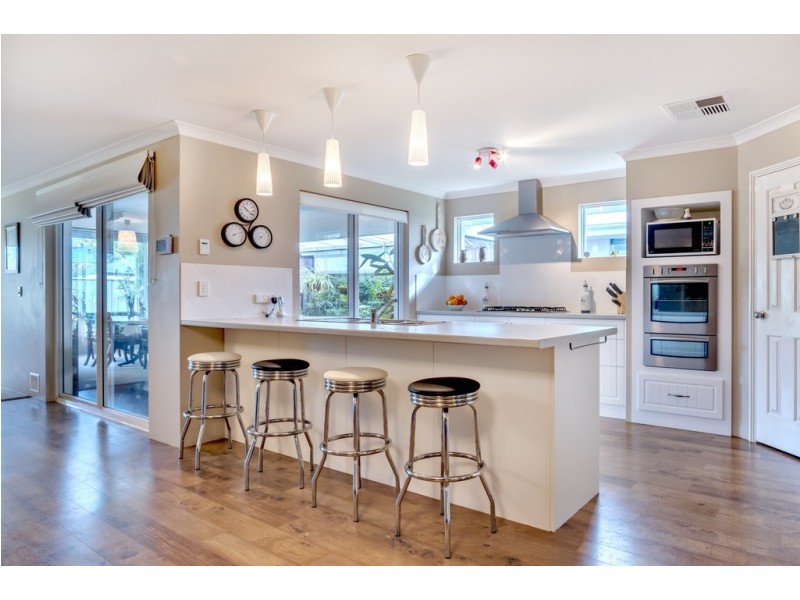 6 Harrow Terrace, Vasse WA 6280