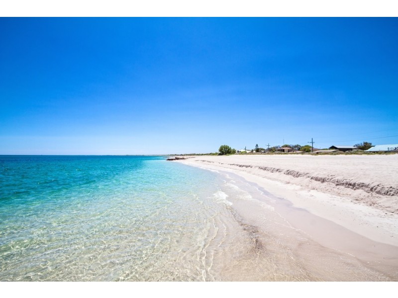 14 Anthony Road, Geographe WA 6280