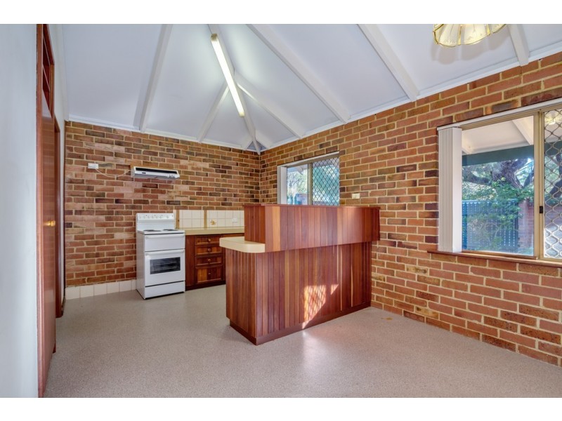 2/214 Bussell Highway, West Busselton WA 6280