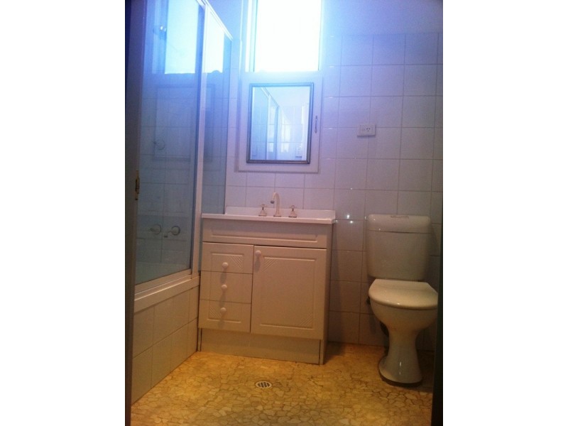 8A Queen Street, Busselton WA 6280