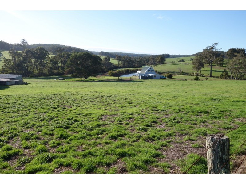 multiple lots Prater Road, Walsall WA 6280