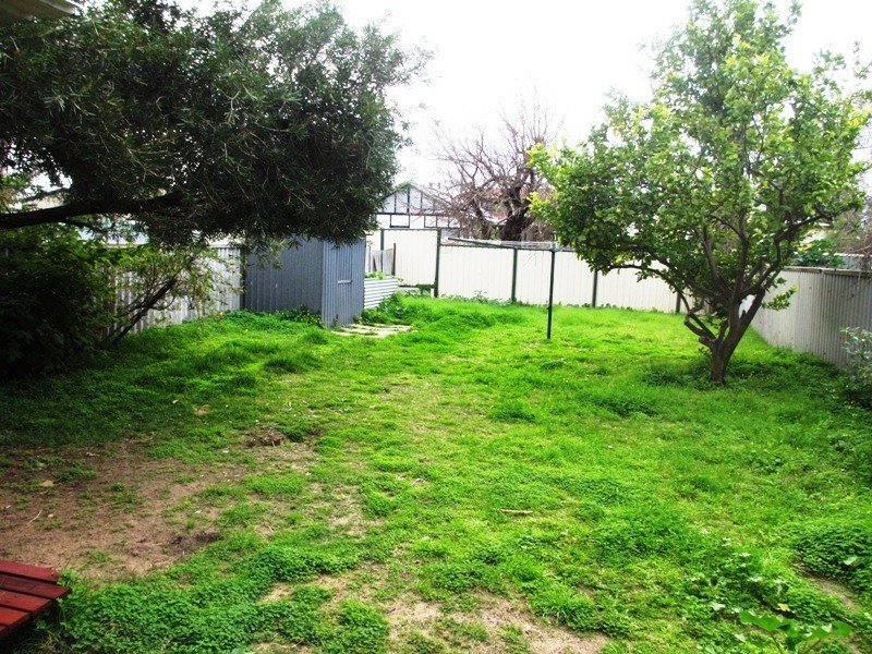 81B Adelaide Street, Busselton WA 6280