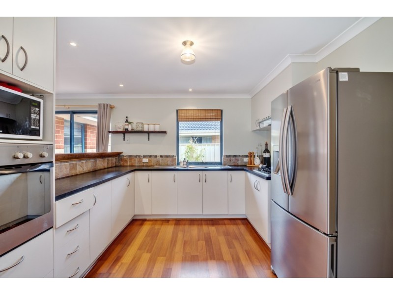 7 Dakota Close, West Busselton WA 6280