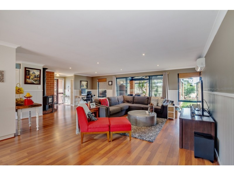 7 Dakota Close, West Busselton WA 6280