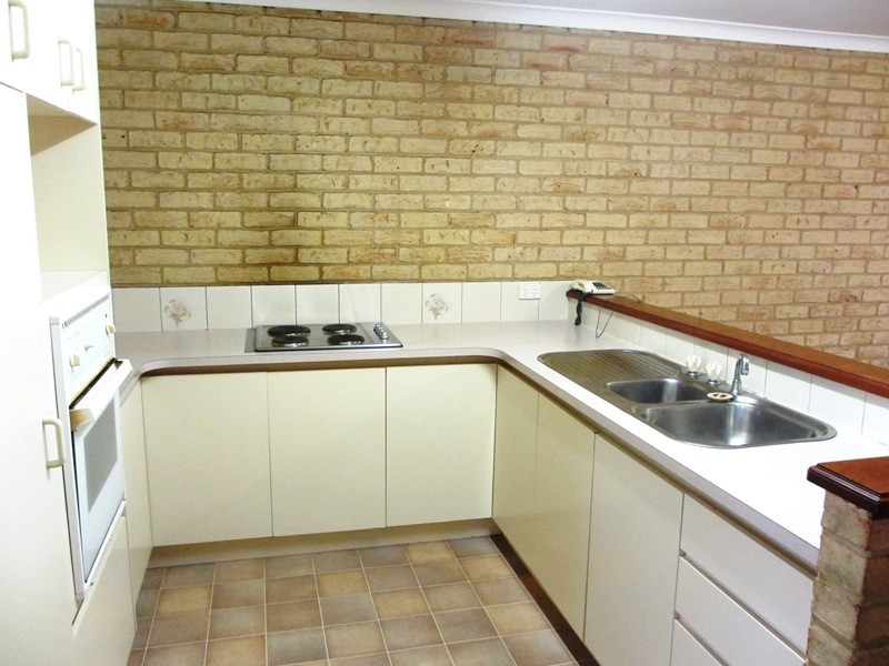 2/3 Kent Street, Busselton WA 6280