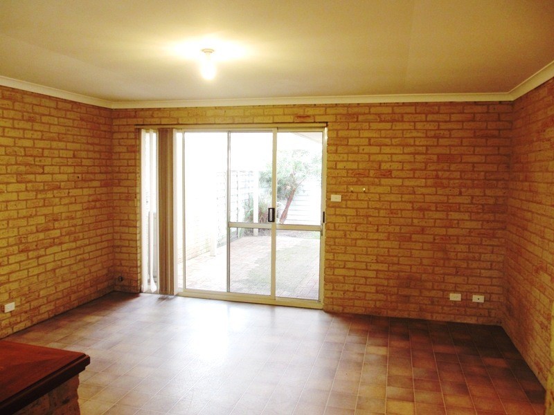 2/3 Kent Street, Busselton WA 6280