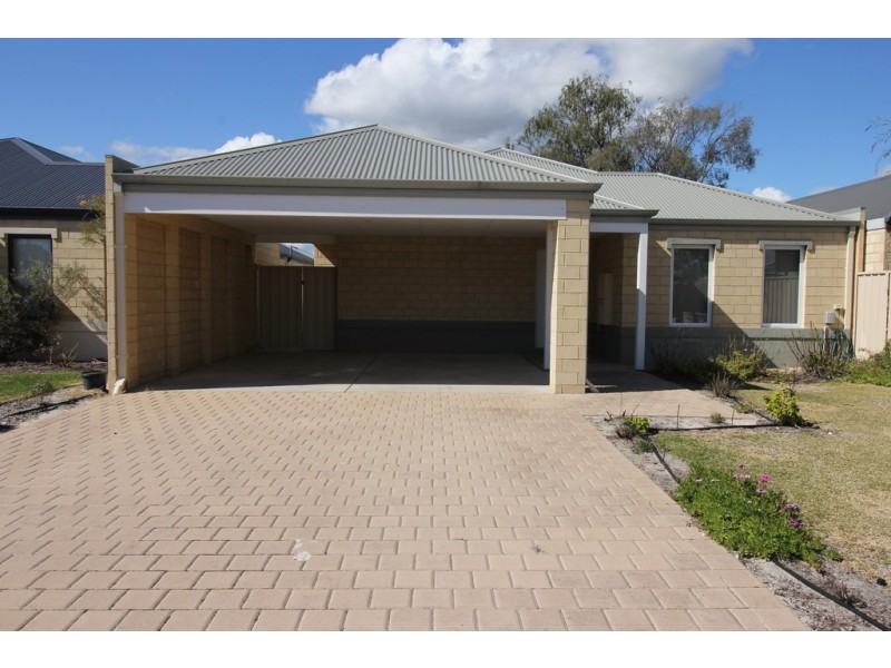 6 Flinders Crescent, Busselton WA 6280