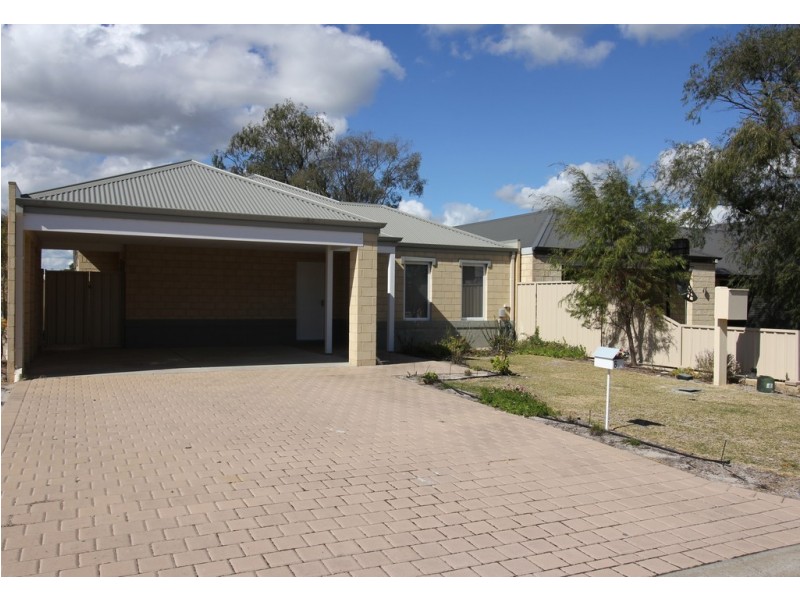 6 Flinders Crescent, Busselton WA 6280