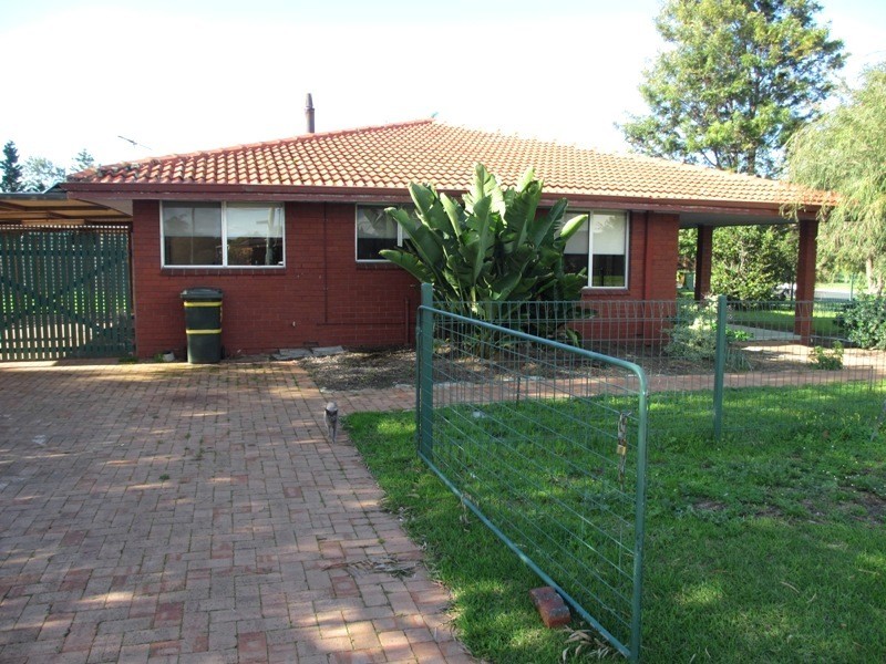 37 Seymour Street, Busselton WA 6280