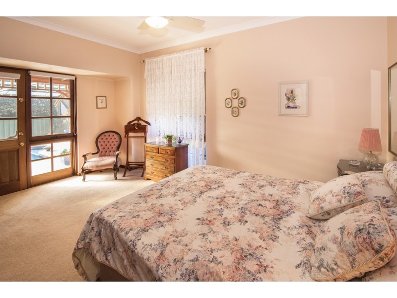 11 Princep Street, Geographe WA 6280
