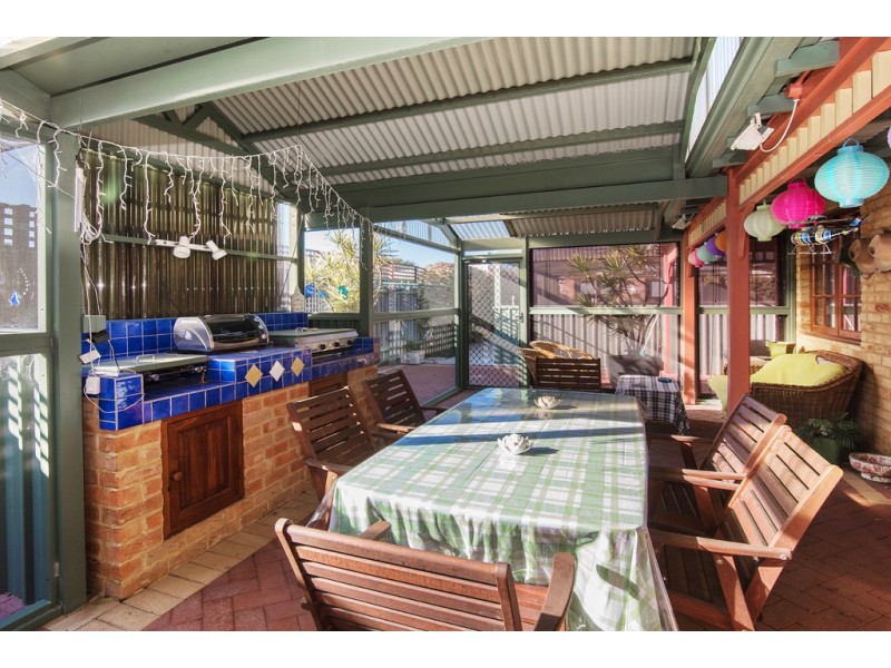 11 Princep Street, Geographe WA 6280