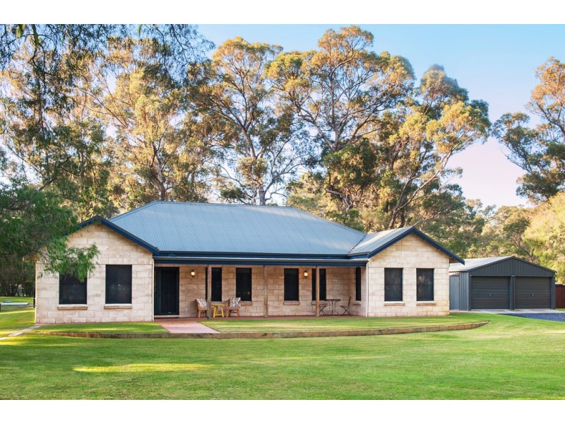 37 Forest Court, Reinscourt WA 6280