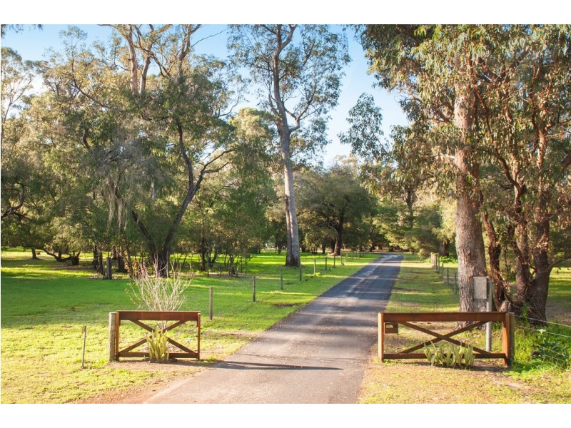 37 Forest Court, Reinscourt WA 6280