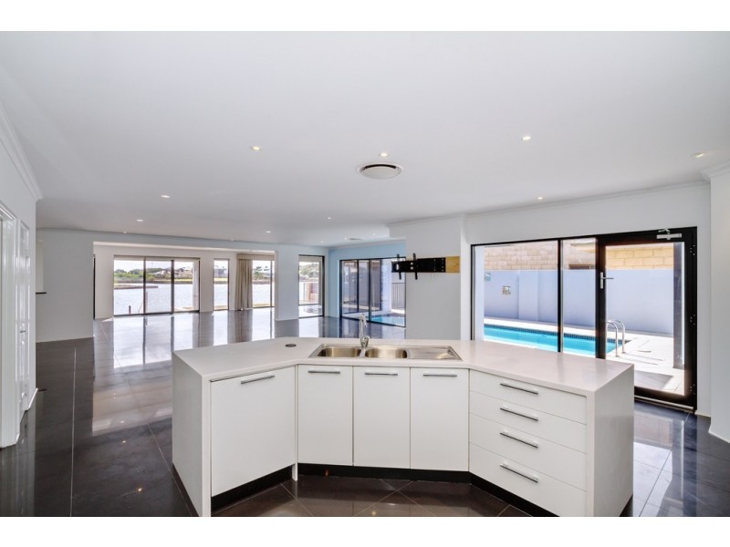 30 Keel Retreat, Geographe WA 6280