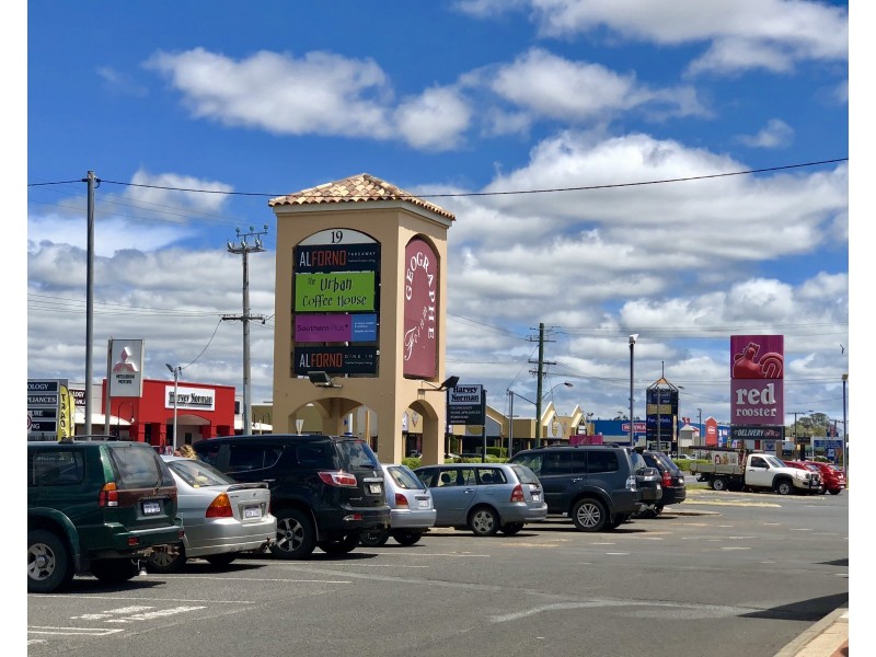 4/17 Bussell Highway, Busselton WA 6280