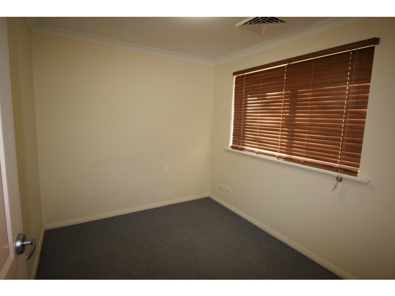 8 Clover Crescent, Busselton WA 6280
