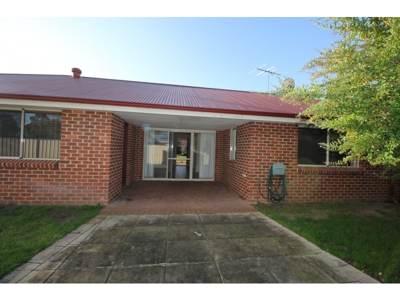 8 Clover Crescent, Busselton WA 6280