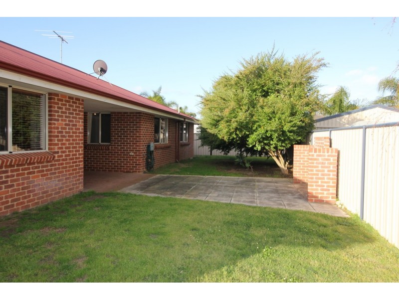 8 Clover Crescent, Busselton WA 6280
