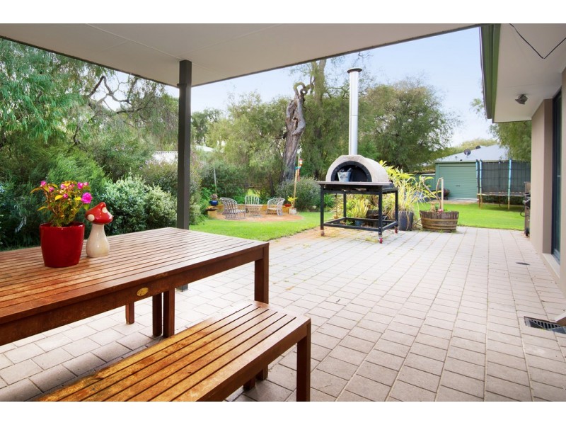 14 Lindsay  Drive, Yalyalup WA 6280