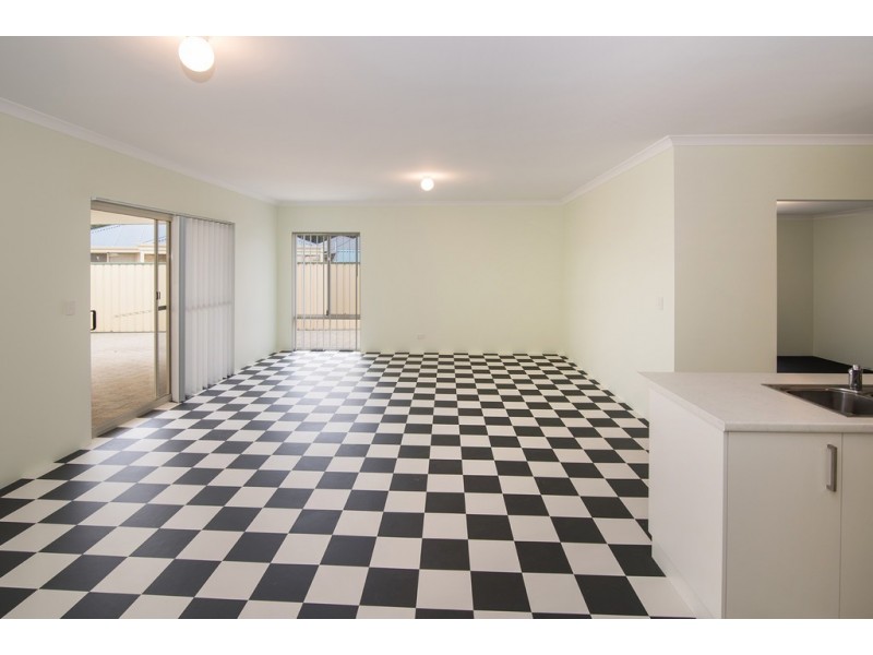 4 Murray Street, Yalyalup WA 6280