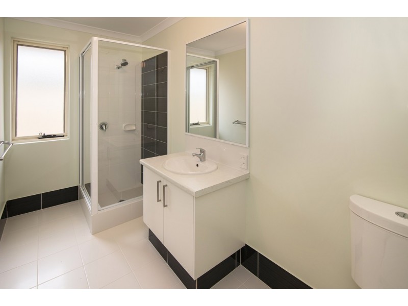 4 Murray Street, Yalyalup WA 6280