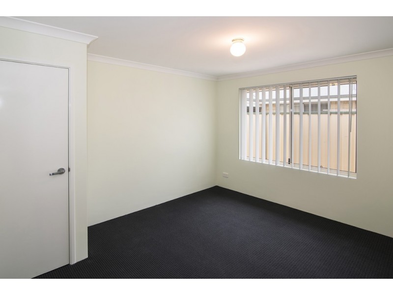 4 Murray Street, Yalyalup WA 6280