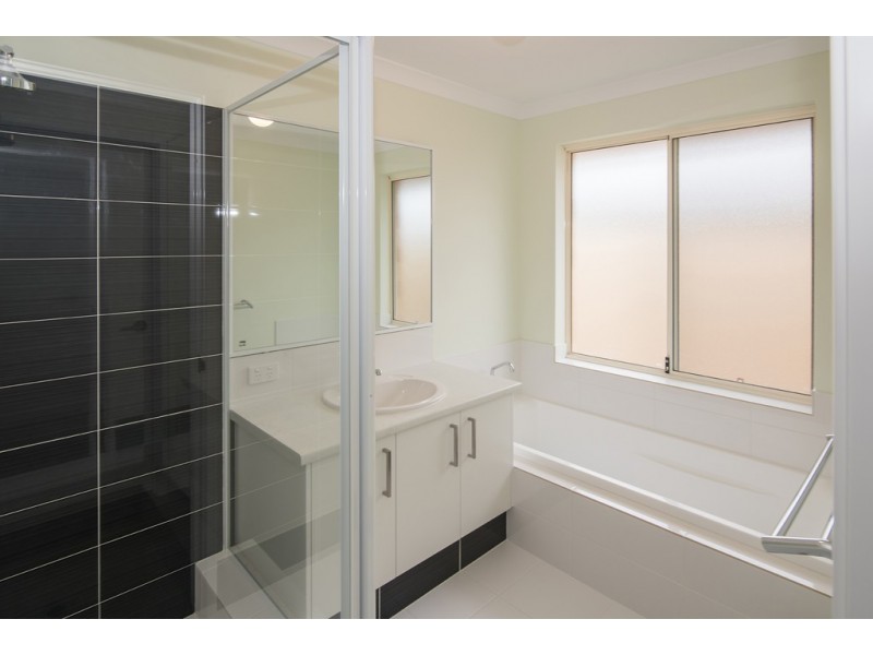 4 Murray Street, Yalyalup WA 6280