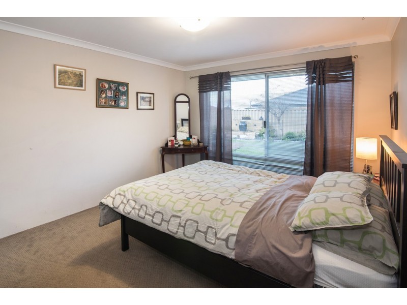 7 Hibbertia Green, Broadwater WA 6280